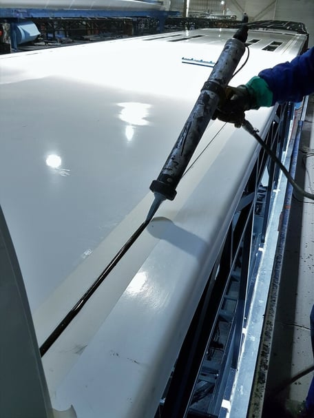 MS polymer adhesives can be a good choice as a metal bonding glue